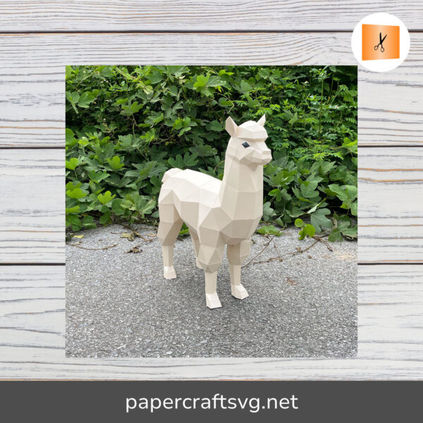 Alpaca Papercraft SVG & PDF Template, DIY 3D Origami Alpaca for Cricut & Silhouette